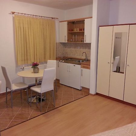 New Studio Apartments Trlaja Šibenik Zimmer foto