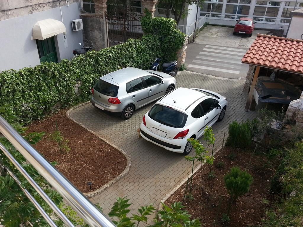 New Studio Apartments Trlaja Šibenik Zimmer foto